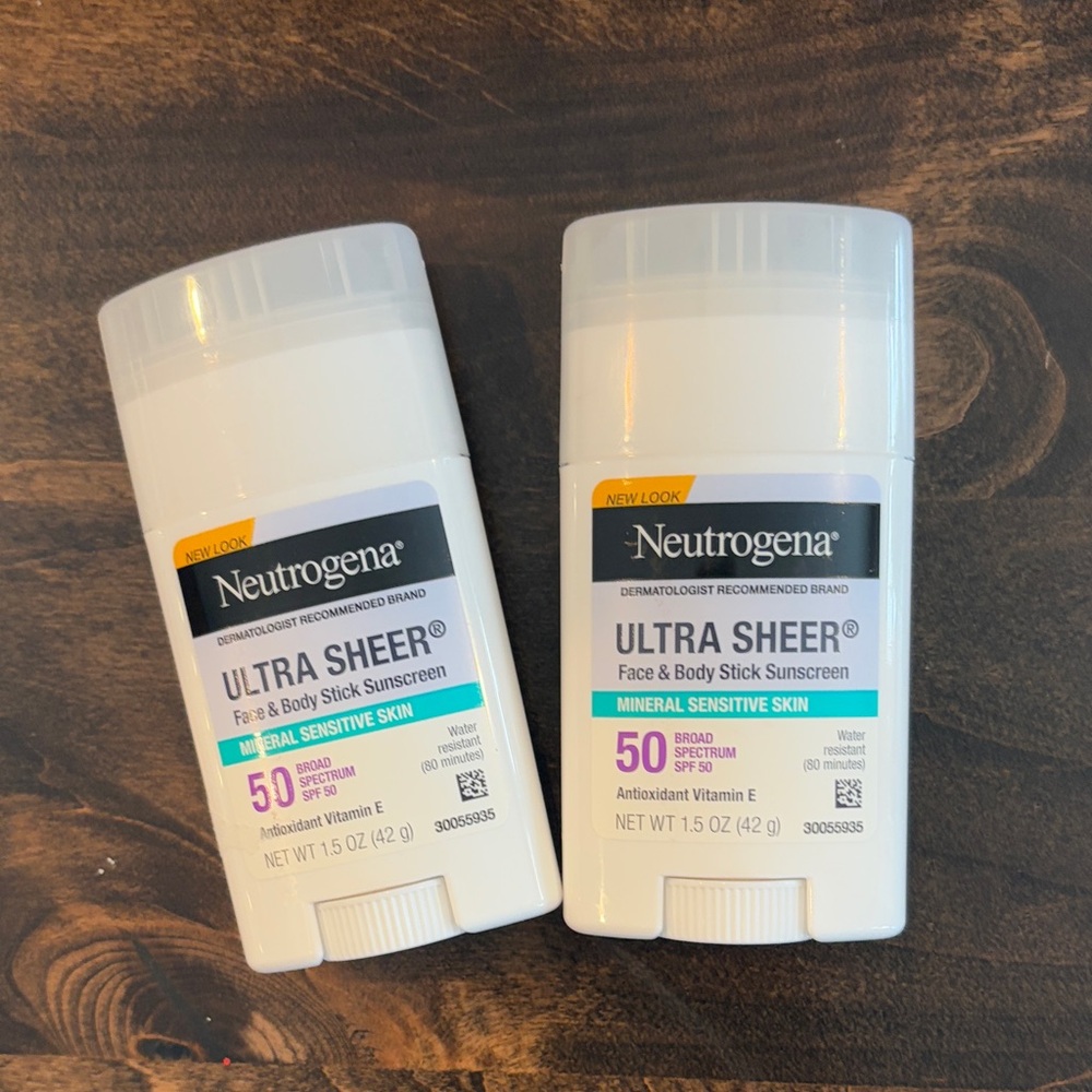 Unused Neutrogena Ultra Sheer Face & Body Stick Sunscreen Duo